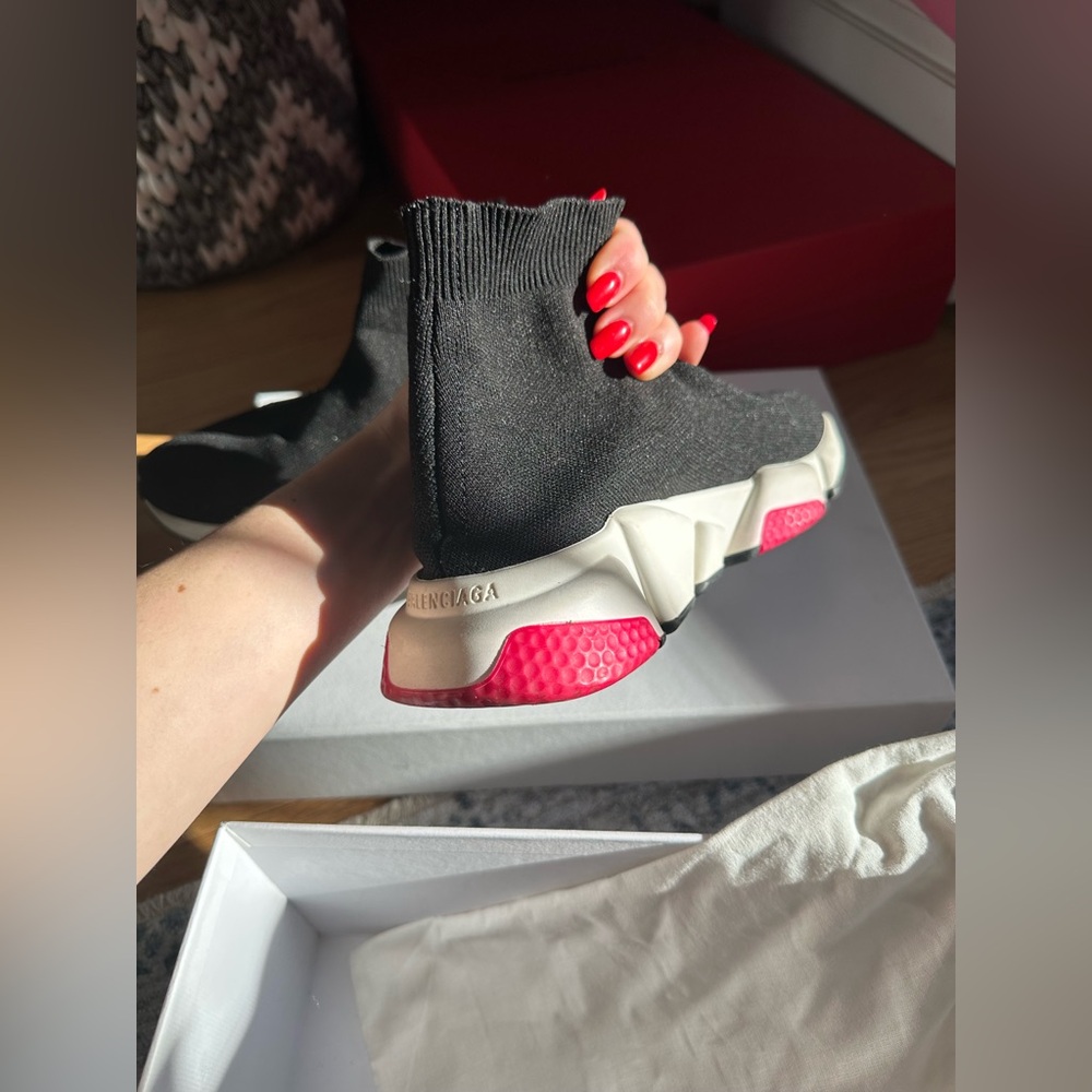 Balenciaga speed shoes. Size 38 EU. (Size 7.5 US) Black white and pink. - Picture 11 of 16